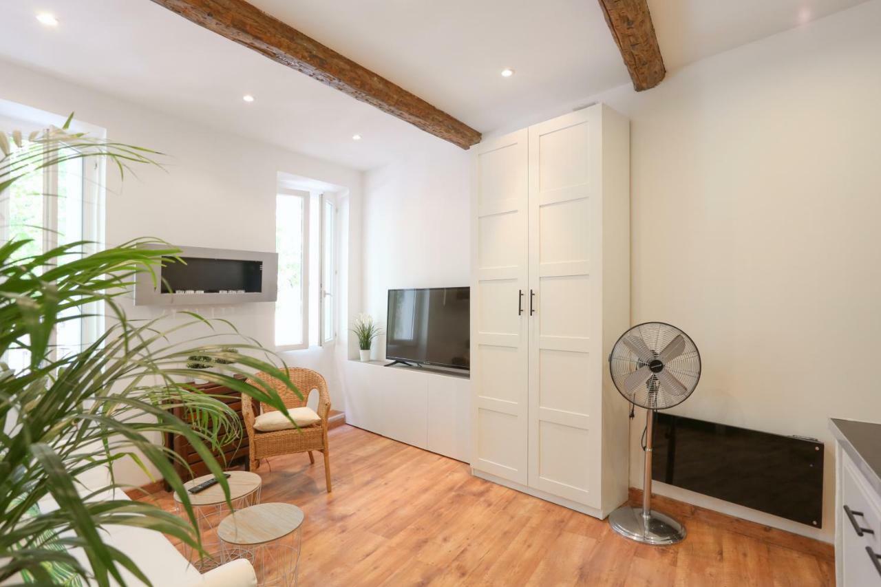 Gregbnb - T2 Cosy Et Design - Parking Inclus - Wifi - 15Min Gare Тулон Екстер'єр фото